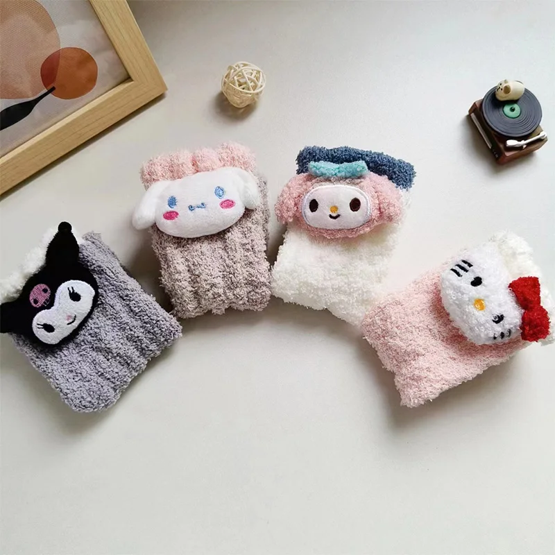 

New Pompompurin Socks Coral Velvet Sanrio Kuromi Cinnamoroll Floor Socks Thickened Plush Halloween Cartoon Hello Kitty Warm Home