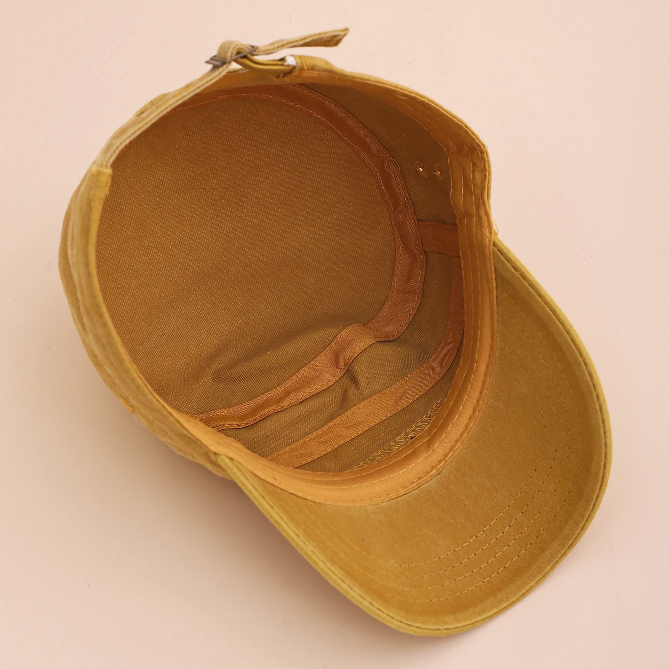 Koreanische Baseballkappe im einfarbigen, gewaschenen und gealterten Stil mit glatter Oberseite, lässige und vielseitige Sonnenschutz-Baseballkappe im Workwear-Stil. – Detail 11