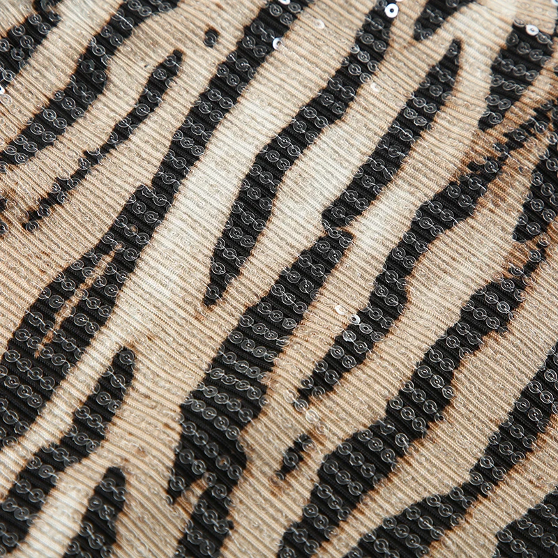 Pantalones cortos sexis con lentejuelas y estampado de leopardo para mujer, modernos y elegantes, estilo urbano.