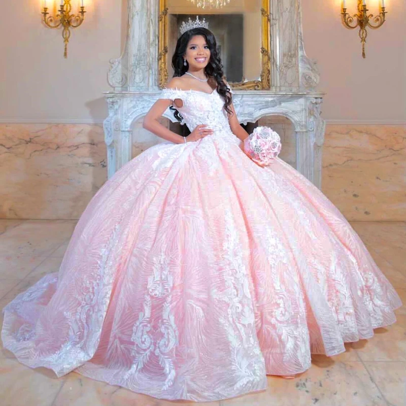 

Розовое блестящее платье Quinceanera с кружевной аппликацией, бисером, открытыми плечами, мексиканская принцесса, бальное платье, милое 16 Vestidos De XV 15