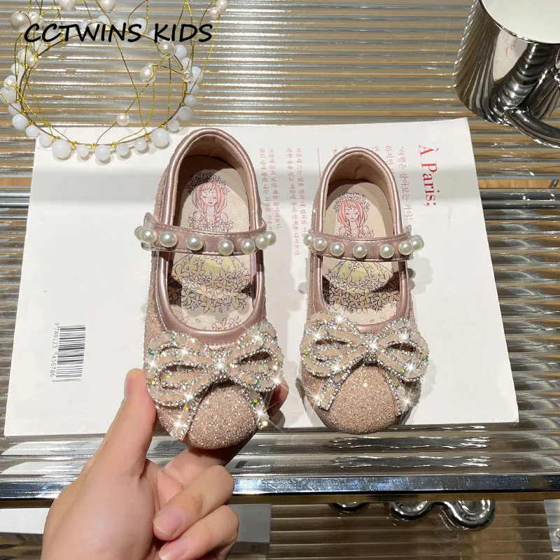 

Girls Princess Shoes 2023 Spring Kids Fashion Brand Mary Jane Dress Dance Party Flats Bow Pearl Glitter Children Soft Sole