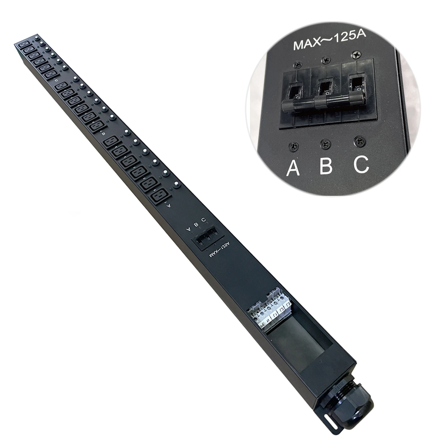 

ETL Approved Three Phase PDU 400V 440V 480V 415V 408V With Circuit Breaker High Power 18 C19 IEC PDU 125A 90kw