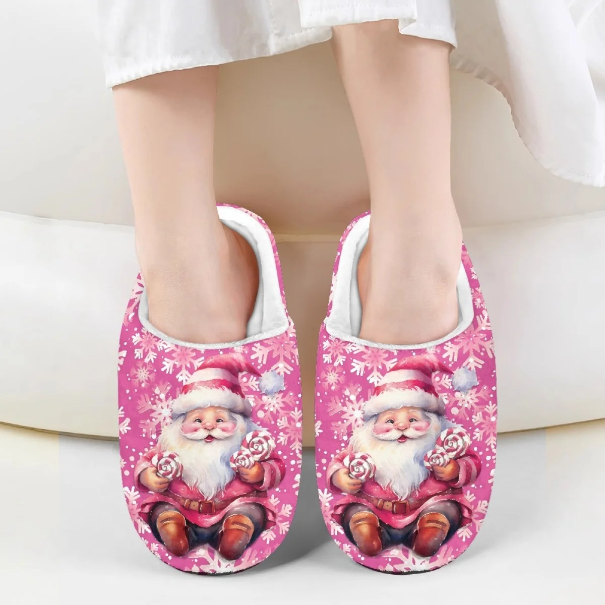 

Новинка, мягкие домашние хлопковые тапочки с рисунком Санта Клауса, снежинки для девочек и мальчиков на осень и зиму, удобная теплая плюшевая обувь