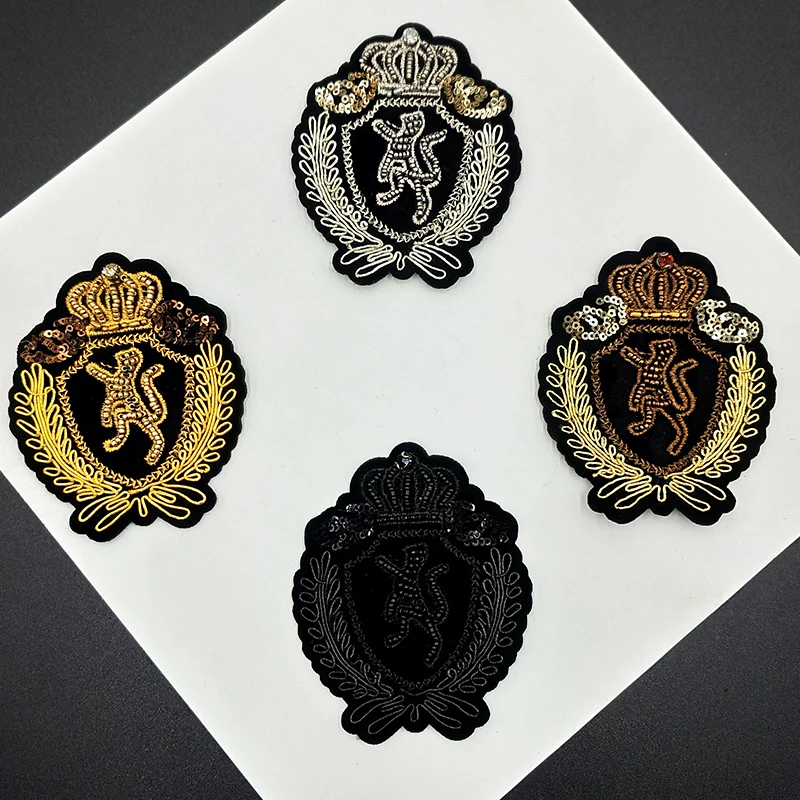 

1Set Fashion Golden Thread Crown Lion Embroidery Patches Army Badges Appliques For Jackets Bags Sewing Stickers DIY Decorate
