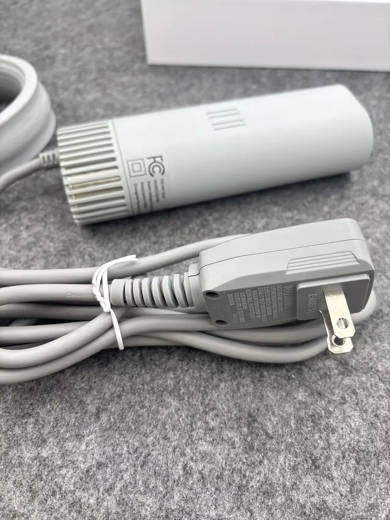 Pet hair dryer 38m/s wind speed high power silent neckband adjustable dog cat American plug hair dryer US plug pet blow