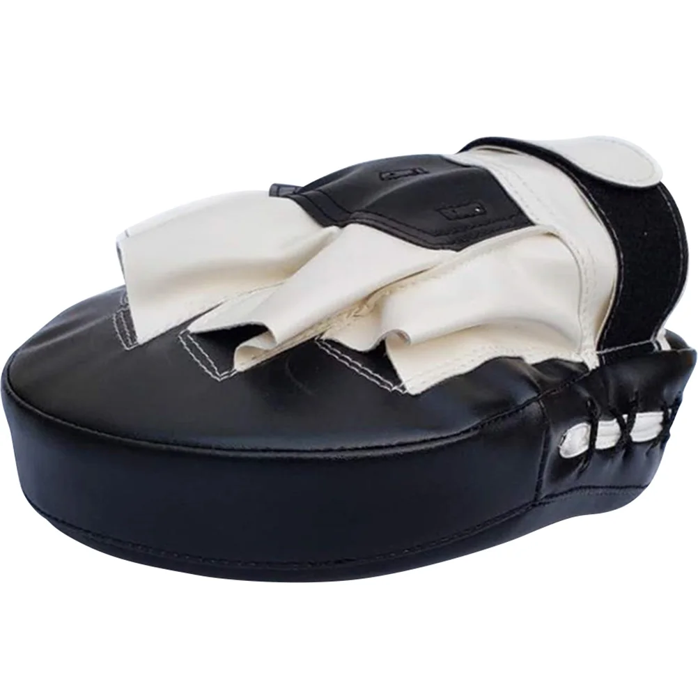 

Boxing Equipment for Men: Manopla, Punching Target, Exercise Gloves, Sparring Mitts, and Shoes