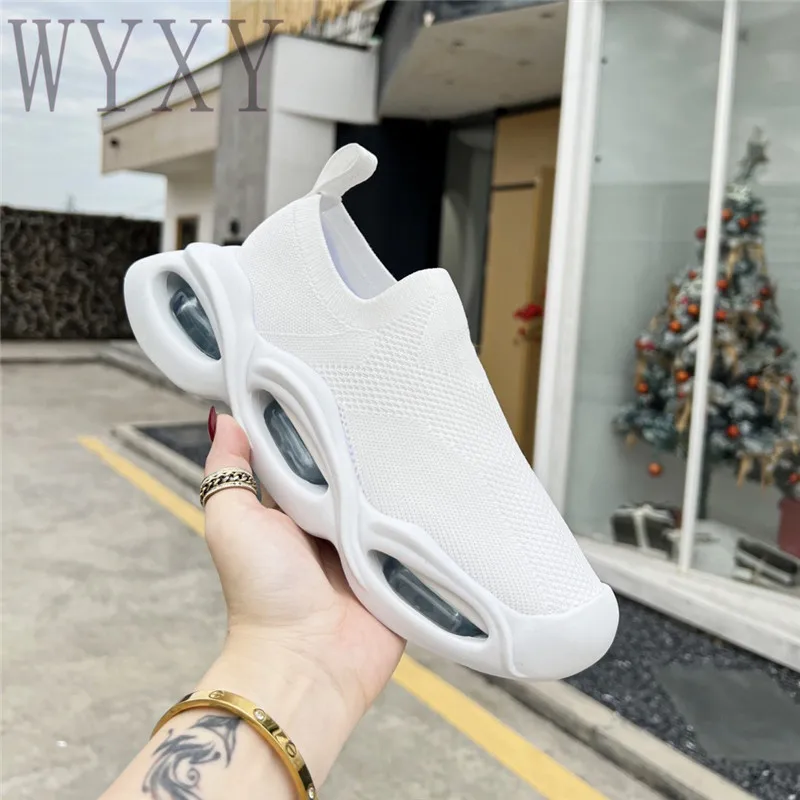 

Spring New Round Toe Flat Platform Sneakers Woman Thick Sole Casual Shoes Slip On Comfortable Breathable Running Shoes For Women