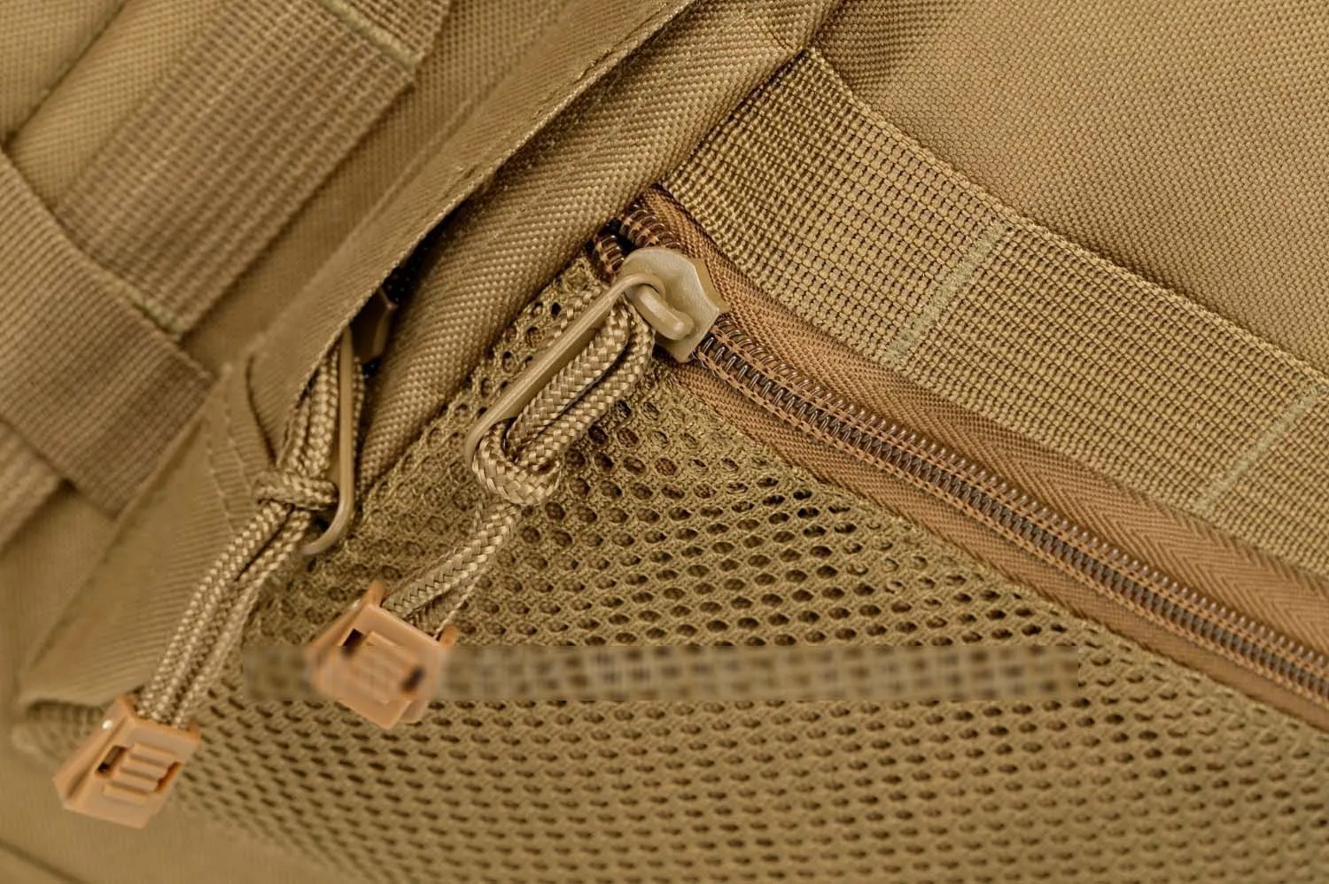 60L Outdoor-Tasche Rucksack mit Großer Kapazität Taktischer Camping- und Bergsteigerrucksack – Detail 5