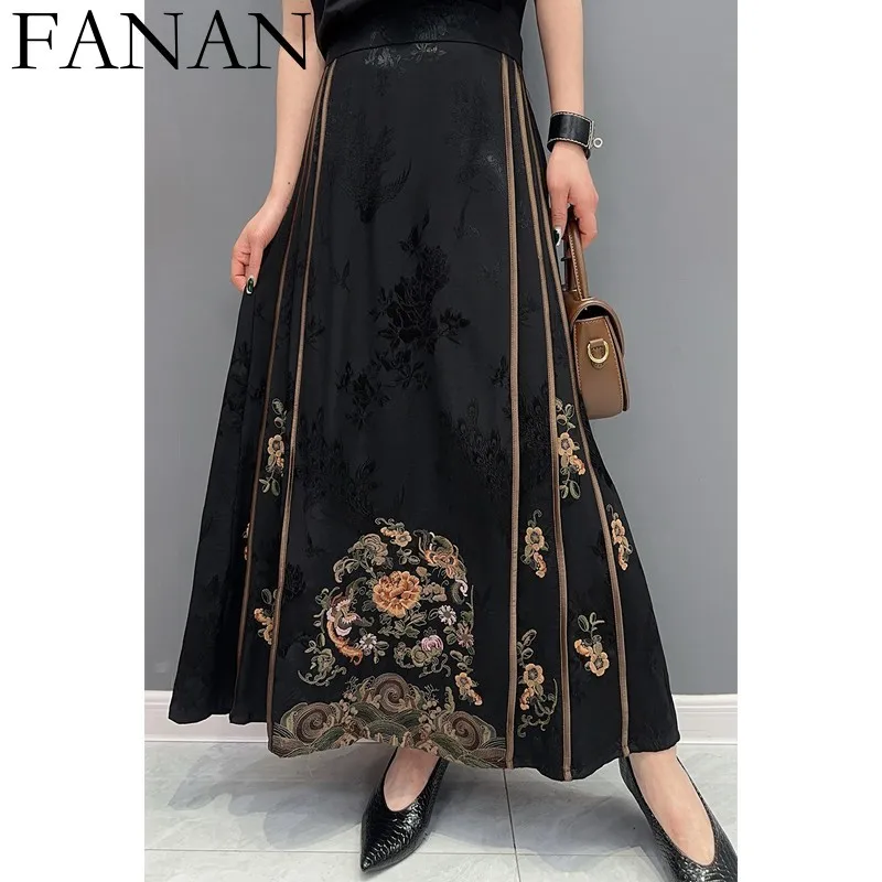 

2024 Spring Summer New Chinese Style Satin Jacquard Splice Embroidered Elegant Fashionable Women Black Skirt LX085