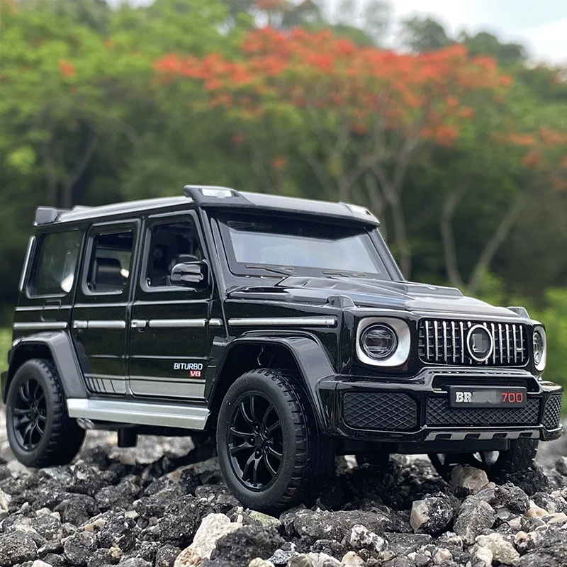 

1/32 G700 G65 SUV Alloy Car Model Diecast Simulation Metal Toy Off-road Vehicles Car Model Sound Light Collection Childrens Gift