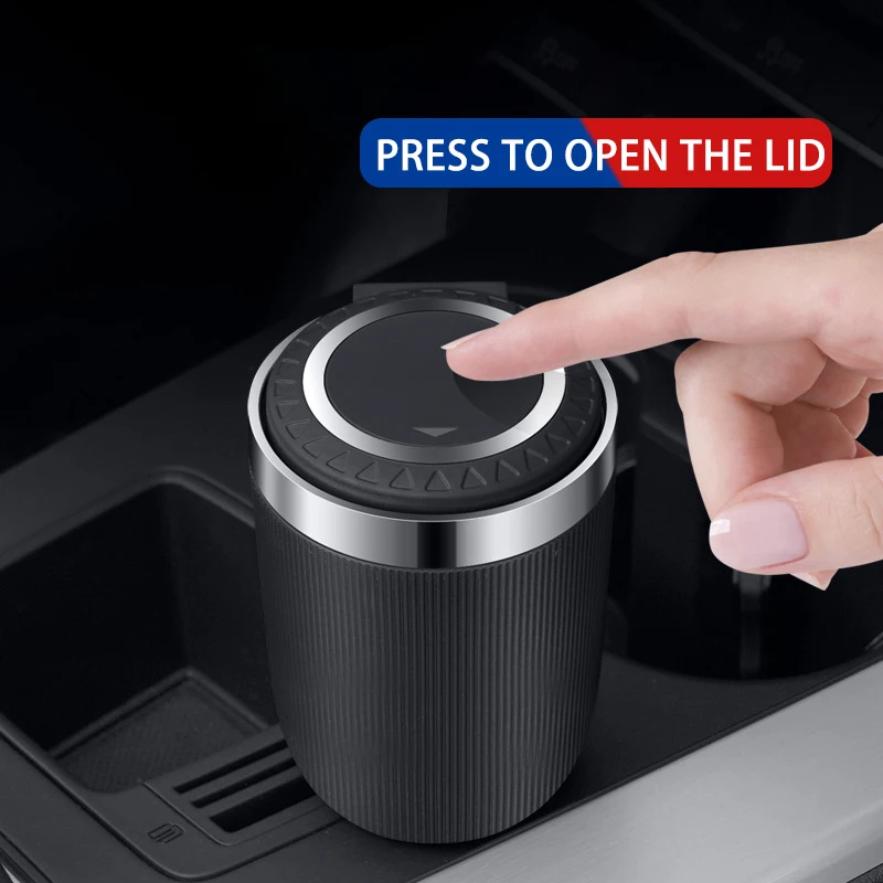 Posacenere Auto Portatile Con Coperchio Ermetico, Luce LED E Supporto Per Aria Condizionata (Argento)
