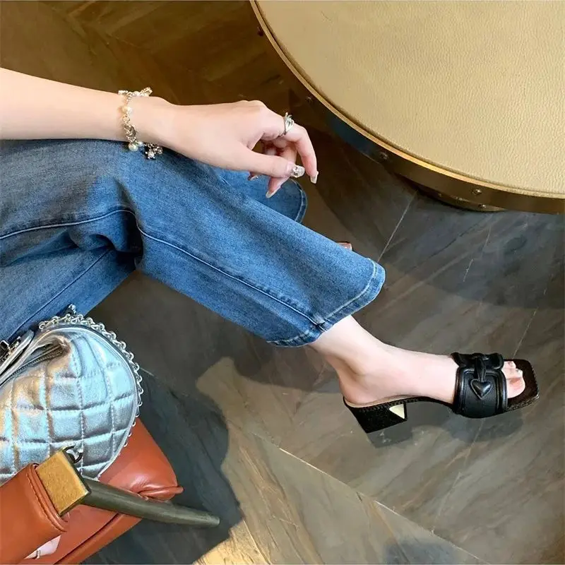 편안한 스퀘어 헤드 청키 하이힐 싱글 슈즈, 우아한 슬립온 여성 플랫 소프트 솔 슬리퍼, 새로운 디자인 패션, 2024