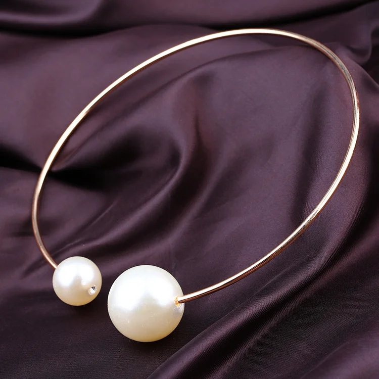 Koreanische Perlenkragen-Halsketten im modischen und vielseitigen Stil für Damen sowie Accessoires.