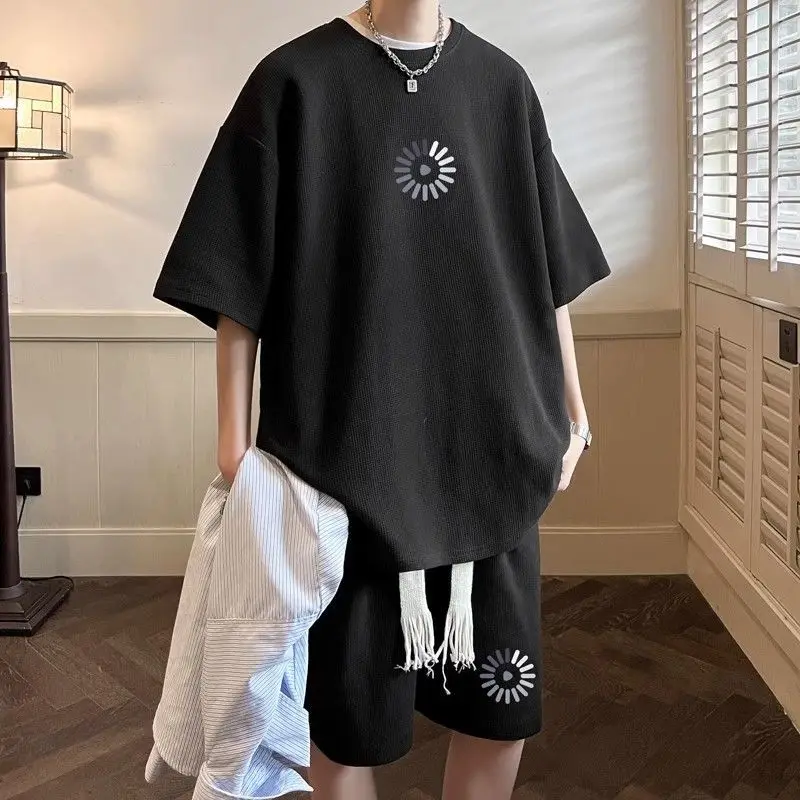 Men's Summer New Crew Neck Screw Thread Printed Short Sleeve Casual Elastic Pockets Drawstring Fashion Sweatshirts Shorts Set