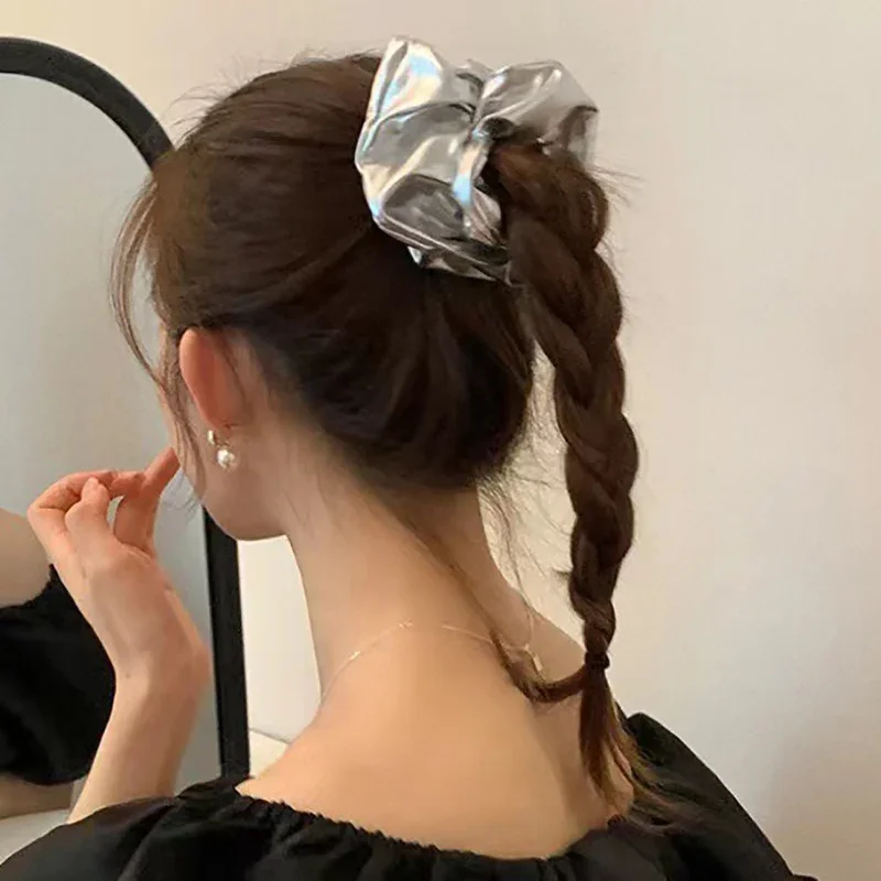 Y2K Style Silver Metal Medium Hair Ties Simple Elastic Hair Bands for Women Girls Fashionable Hair Accessories Daily Headwear