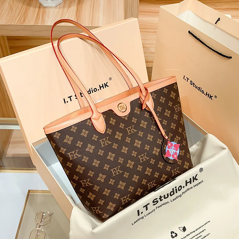 

Leather presbyopia Tote bag women's large capacity autumn and winter all-in-one commute bag single shoulder bag 2023 new B017