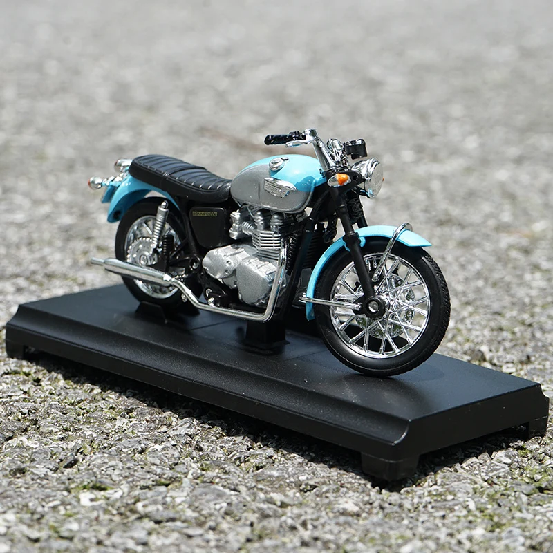 

WELLY 1:18 TRIUMPH 2002 Bonneville Alloy Motorcycle Model Diecast Metal Toy Motorcycle Model Simulation Collection Children Gift