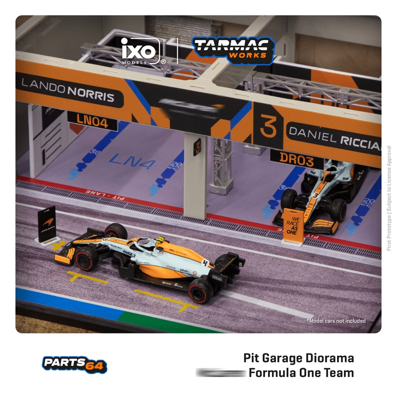 

Tarmac Works 1:64 MCL F1 Formula One Diecast Pit Garage Diorama Car Model Collection Miniature Carros Toys