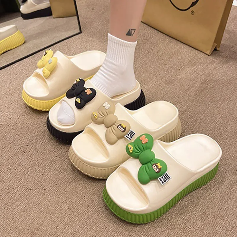 Рисунок 2 - Сандалии женские для дома и улицы