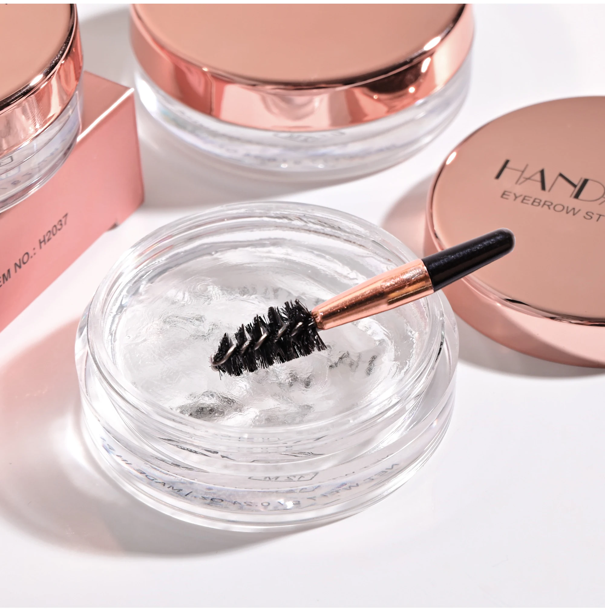 Transparent tvål för ögonbrynsstyling med borste_voghion.com