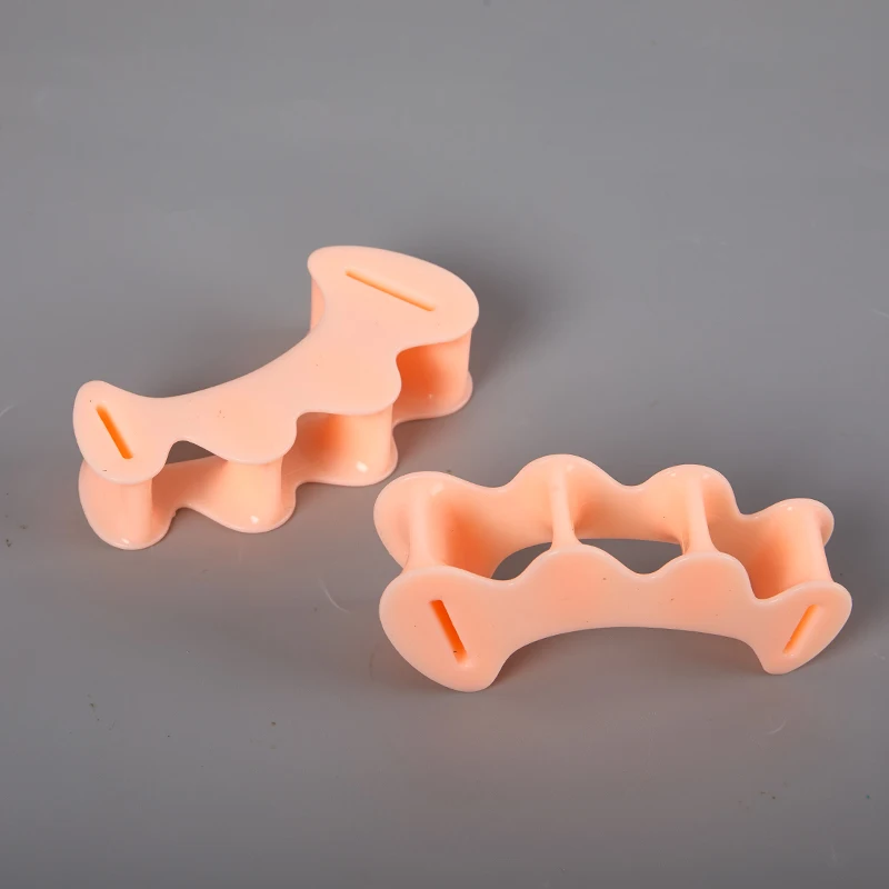 Toe Separators Toe Corrector Toe Spreader Finger Toe Separator Toe Protectors Ingrown Toenail Corrector 2Pcs = 1Pair Hard Silicone Toe Finger Separator 3 Hole Hallux Valgus Orthopedic Spacers Bunion Overlapping Hammer Foot
