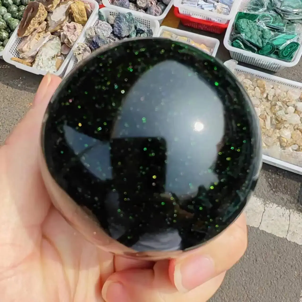 Beautiful Green Sand Golden Stone Ball Crystal Energy Healing Home Office Decoration Craft Gifts Feng Shui Ornament 5