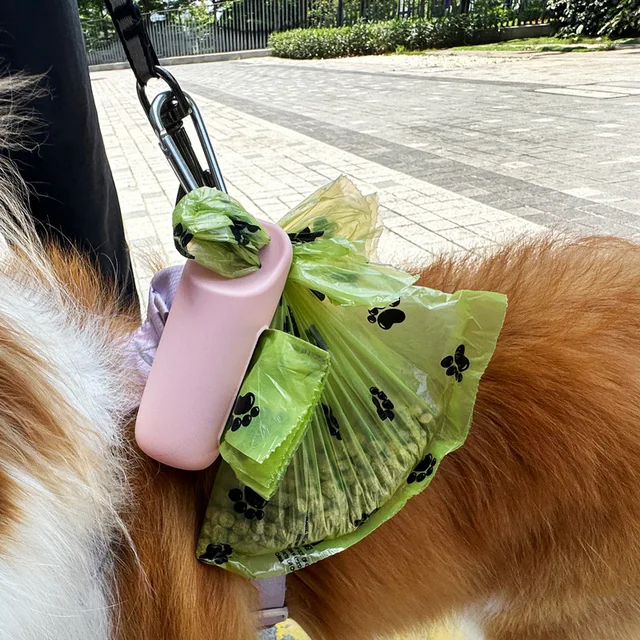 Portable Dog Poop Bag Case Toilet Bag Garbage Bin Sofe Silicone Pet Garbage Bag Dispenser Dog Poop Bag Storage Device With Hook 4