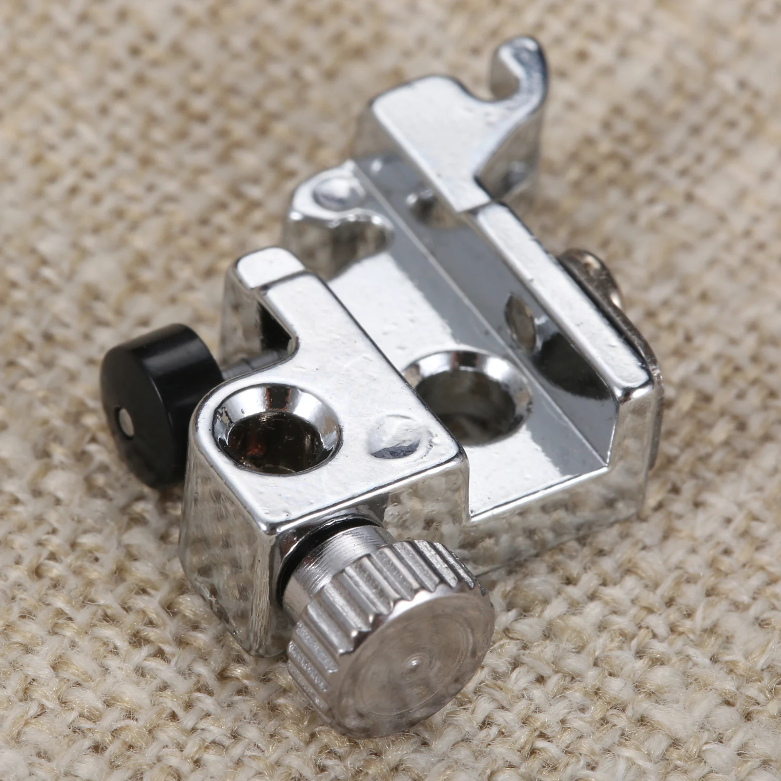 Sewing Machine Presser Holder Button Release Low Shank Foot Snap-On Fits For Singer Janome Babylock Bernina New-Home Viking