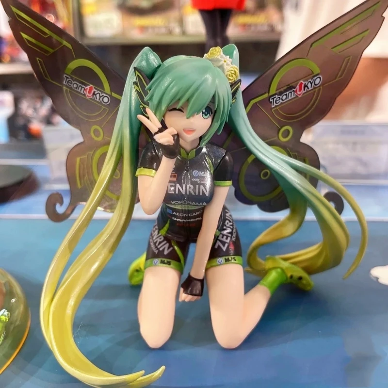 

In Stock 13cm Original Banpresto Chronicle Hatsune Miku Anime Figure Piapro Characters 2017 Teamukyo Cheering Ver Model Toys