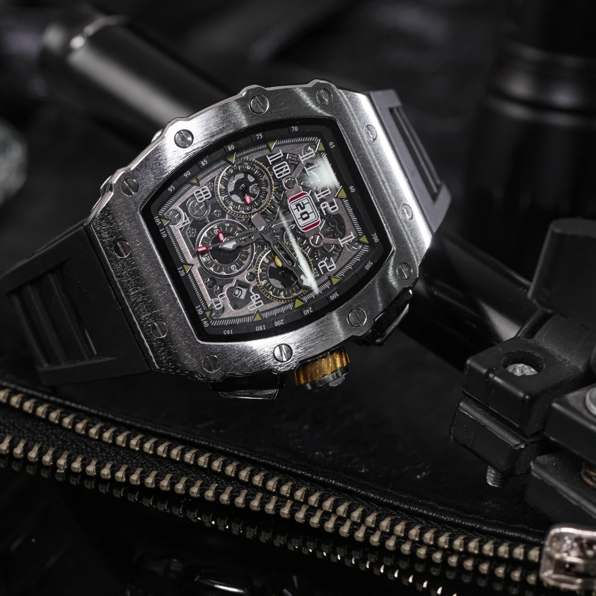 Fully automatic mechanical watch men's large dial men's trendy and fashionable wine barrel shaped mechanical watch sports men's - 4