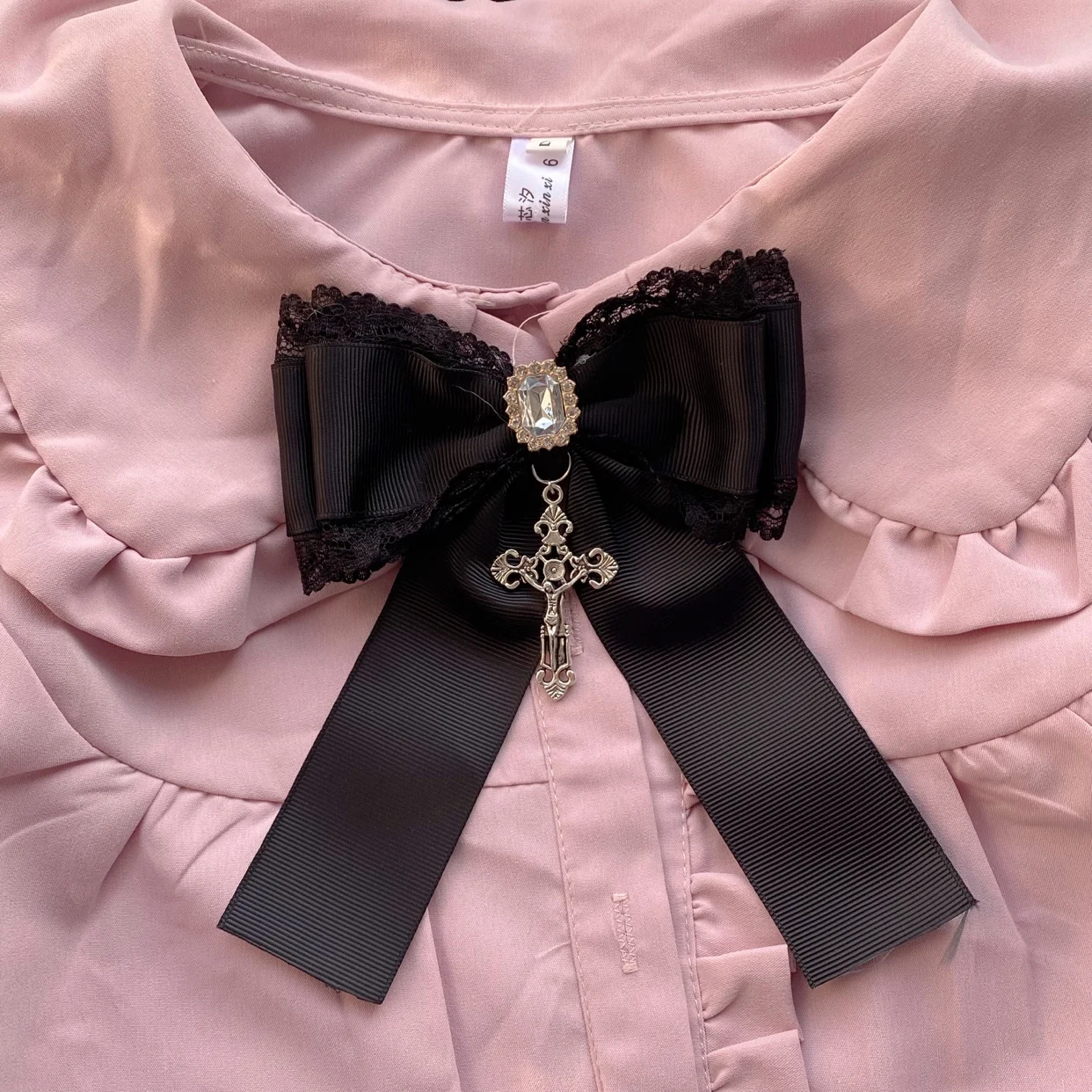Lolita Style Brooch Bow Tie Black Lace Side Clip Japanese Style Sweet Cute Brooches for Women