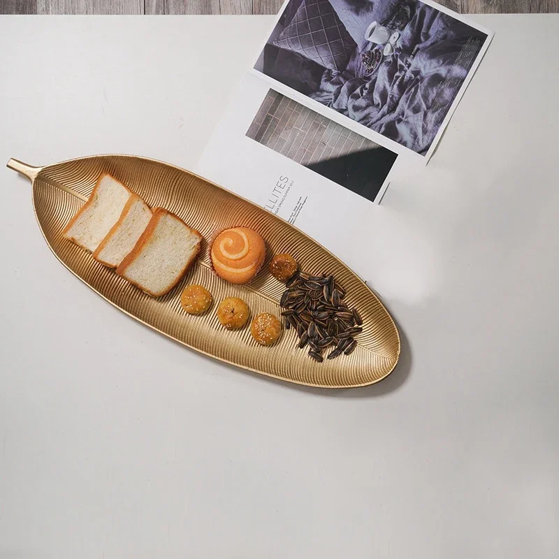 High party decorations Candy Dishes and Plates Big Love/Leaf/Pineapple Shape Snack Dish Tray Home Decoration and Party Tableware