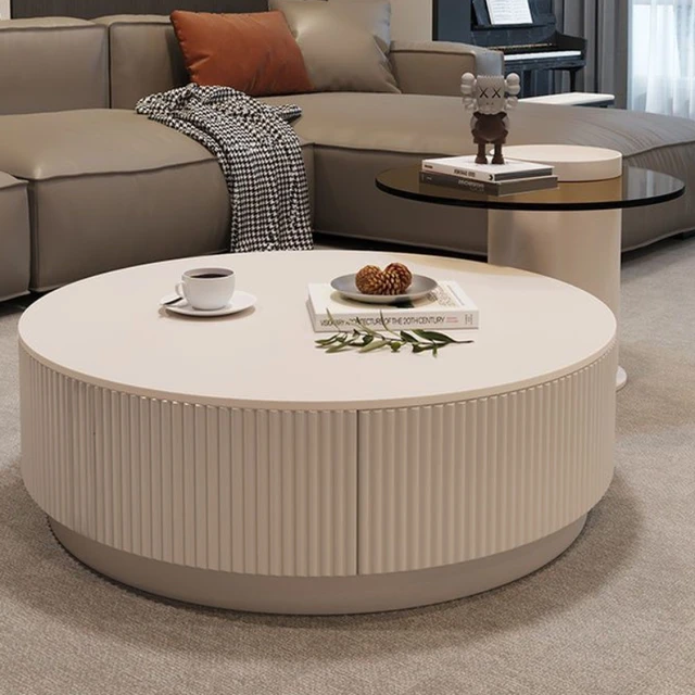 편리함과 세련됨이 조화를 이룬 모던 사이드 테이블