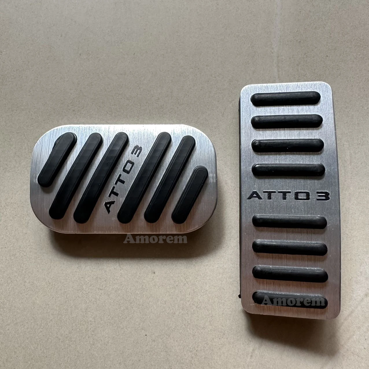 Car Gas Brake Accelerator Pedal For BYD ATTO3 ATTO 3 Automatick 2 PCS