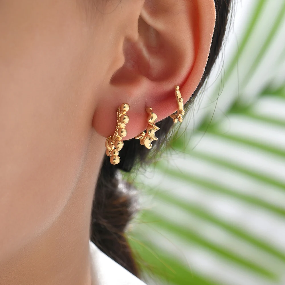 New Trendy Small Twist Hoop Earrings for Women Gold Color Beaded Round Circle Huggies Earring Minimalist Jewelry