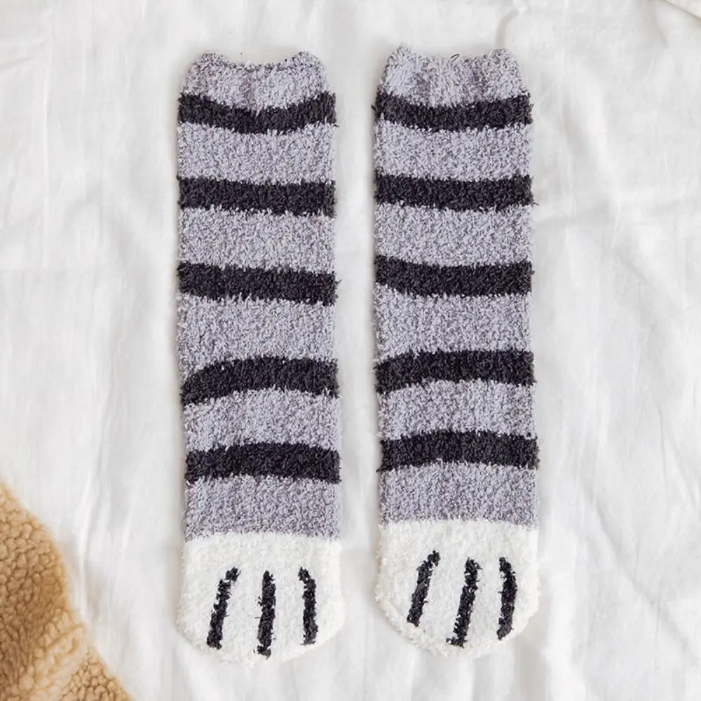 Description Picture 4 of item1 Pair Animal Fingers Cat Paw Winter Socks Coral Fleece Cat Paw Coral Fleece Warm Sock Soft Thicken Sleeping Socks Women
