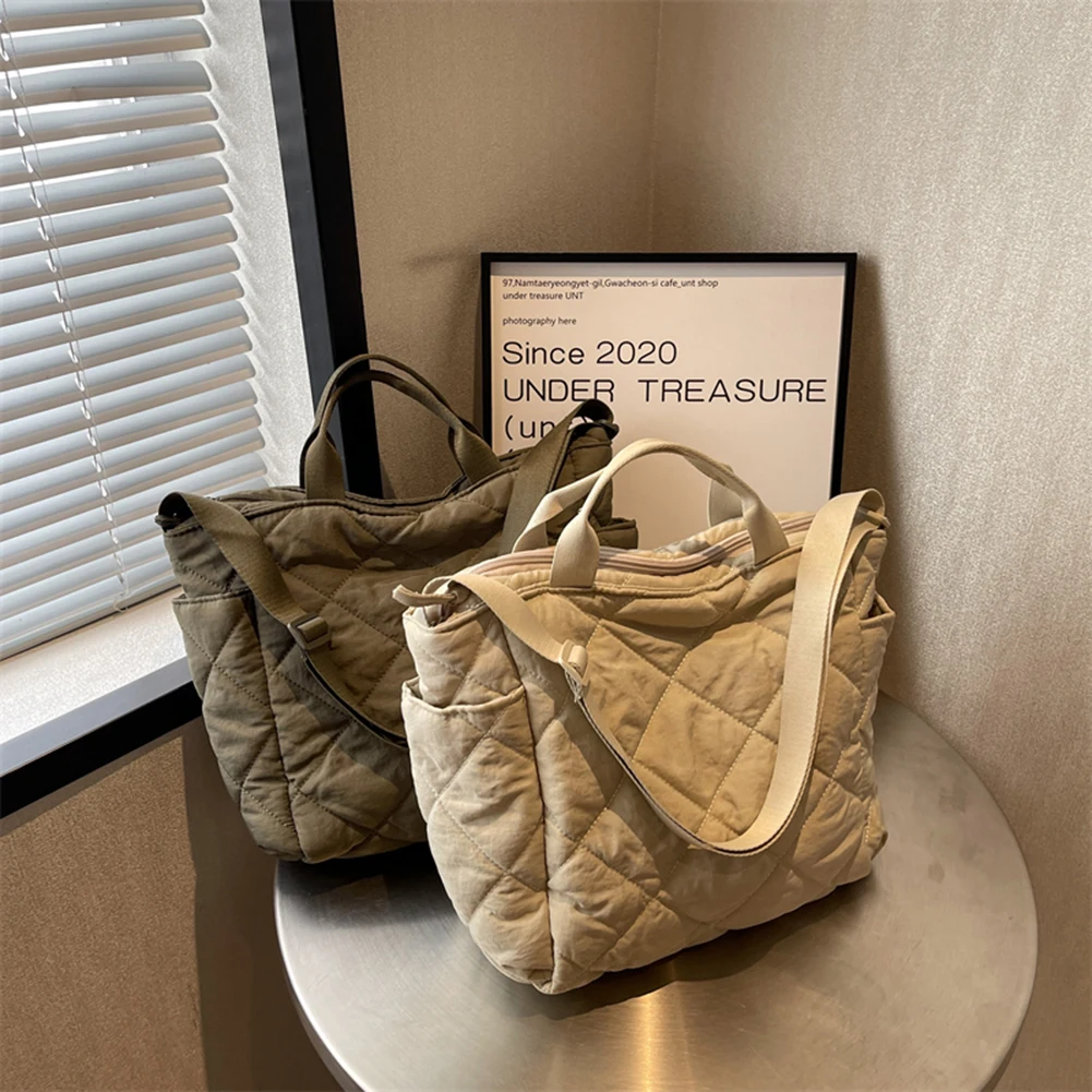 Autumn Winter Top-handle Bag Large Capacity Quilted Underarm Bas Rhombic Lattice Solid Color Casual Fashion for Street Shopping