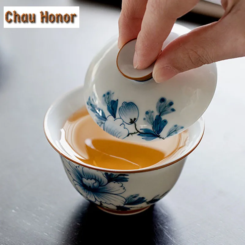 85ml Boutique Pure Hand-painted Blue Camellia Art Ceramic Tea Tureen Covered Bowl Tea Maker Gaiwan Kung Fu Bowl With Cover