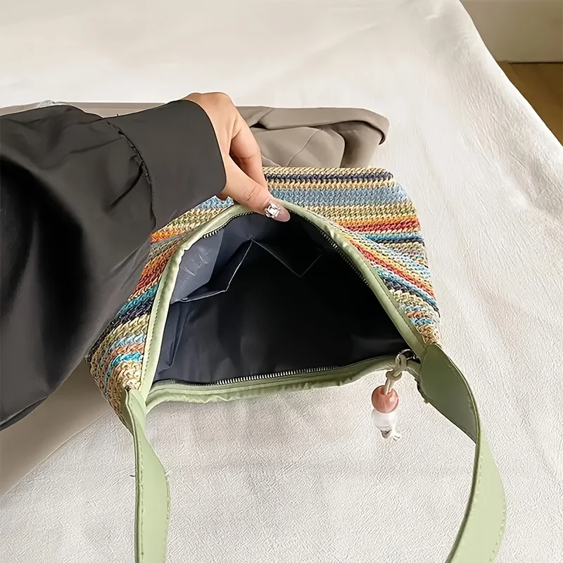 Böhmische Mehrfarbige Gestreifte Handtasche mit Quastenverzierung Eine Leichte Strandtasche Geeignet für Reisen, Urlaub und Freizeit – Detail 2