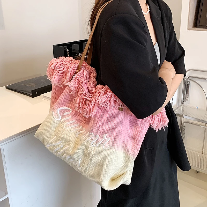 VeryMe Canvas Tassel Shoulder Bags Women's Tote Large Capacity Beach Handbags Fashion Designer Female Travel Pack תיק קנבס לנשים