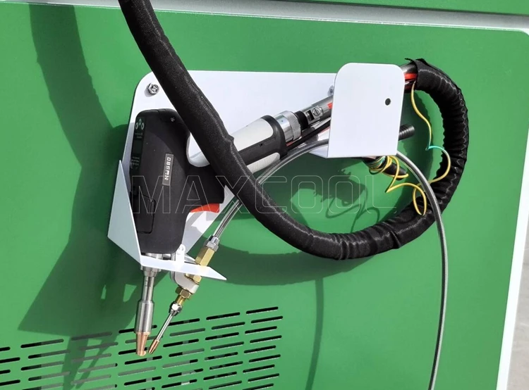 2000w 3000 Watt 3 in 1 Laser Welding Machine Bwt Raycus Promotion Price Handheld Fiber Laser Cleaning Cutting Welding 6
