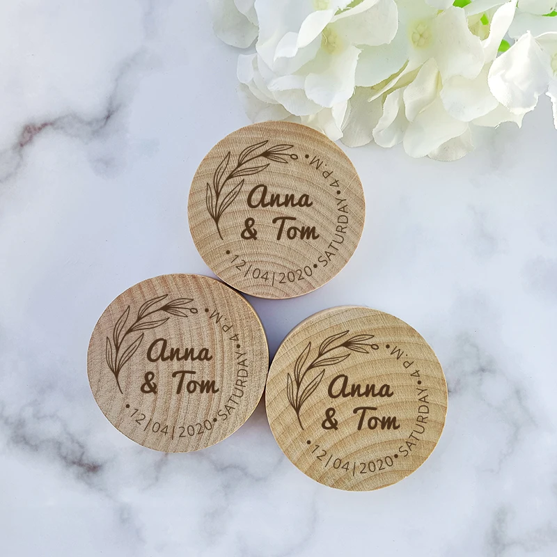 Engraved Round Wooden Beer Bottle Opener with Magnet Wooden Refrigerator Magnet Bottle Opener for Kitchen Gathering Party beer bottle opener keychains
