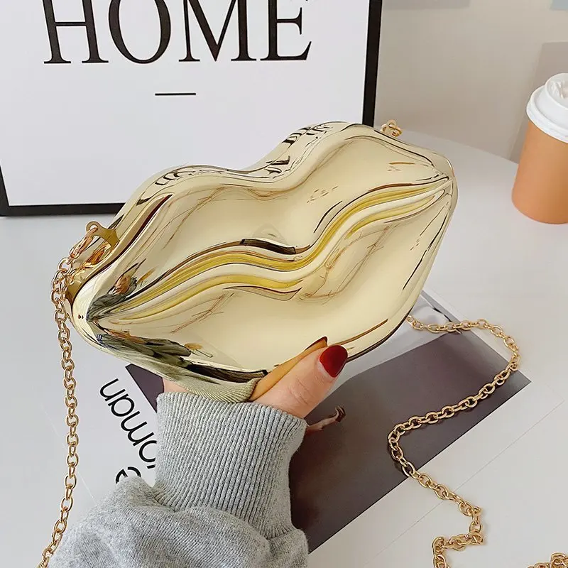 Funny Mouth Shaped Crossbody Bag for Women Creative Lips Design Shoulder Bags Cute Acrylic Small Box Female Purses 2024