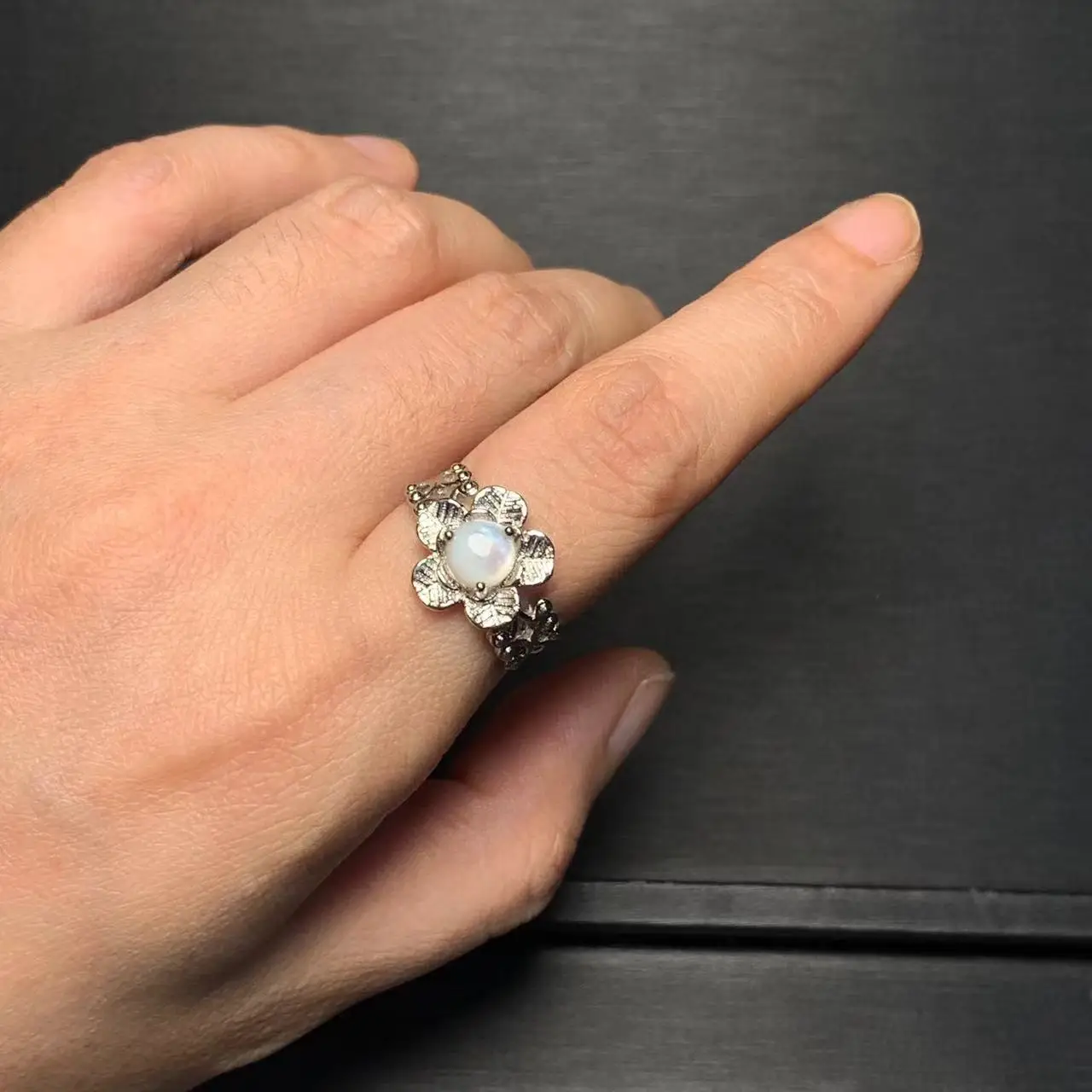 Vintage Natural White shell Ring Stone Female Handmade Rings Jewelry for Women Gift Flower