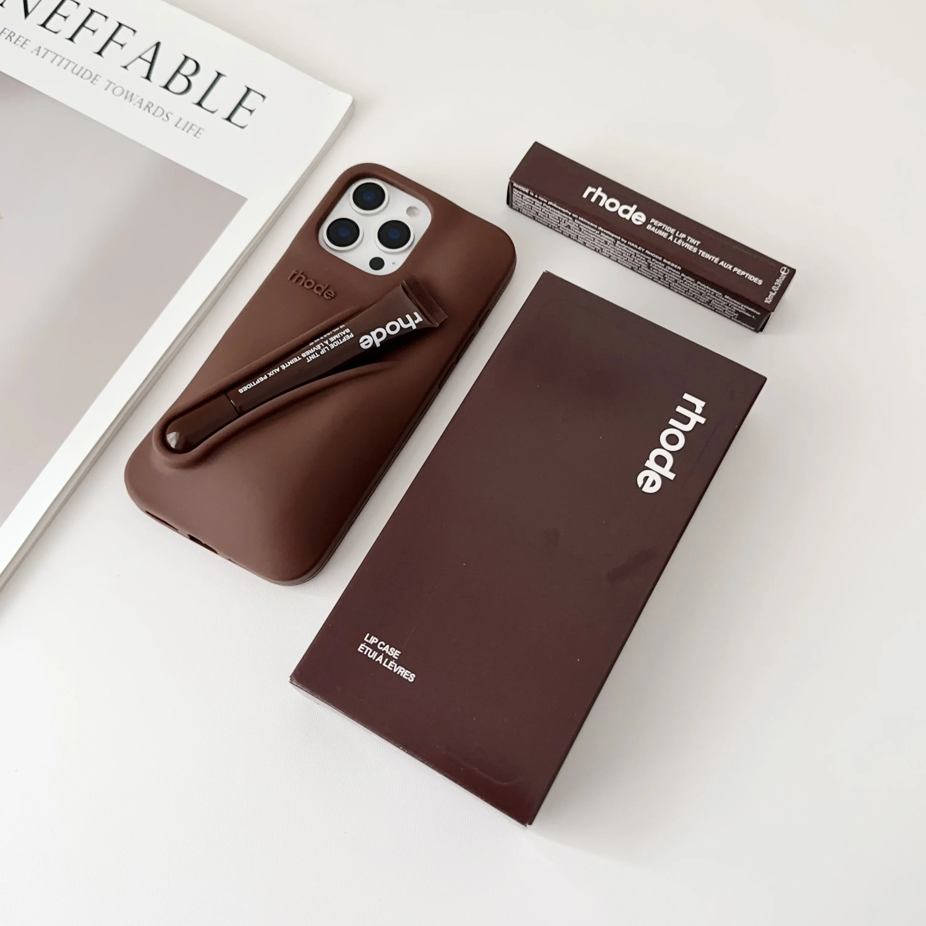 الفاخرة المحمولة ملمع الشفاه سيليكون أحمر الشفاه الحالات الهاتف آيفون 17Air 13 14 15 16 11 12 برو ماكس زائد للصدمات الغطاء الخلفي