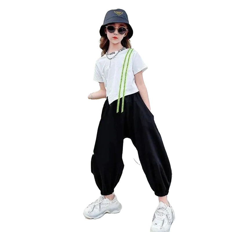 

Girls Clothes 2022 New Children's Clothing Cartoon Letter Smiley Children Short-sleeved Tshirt+Sport Trousers Kids Clothes Set