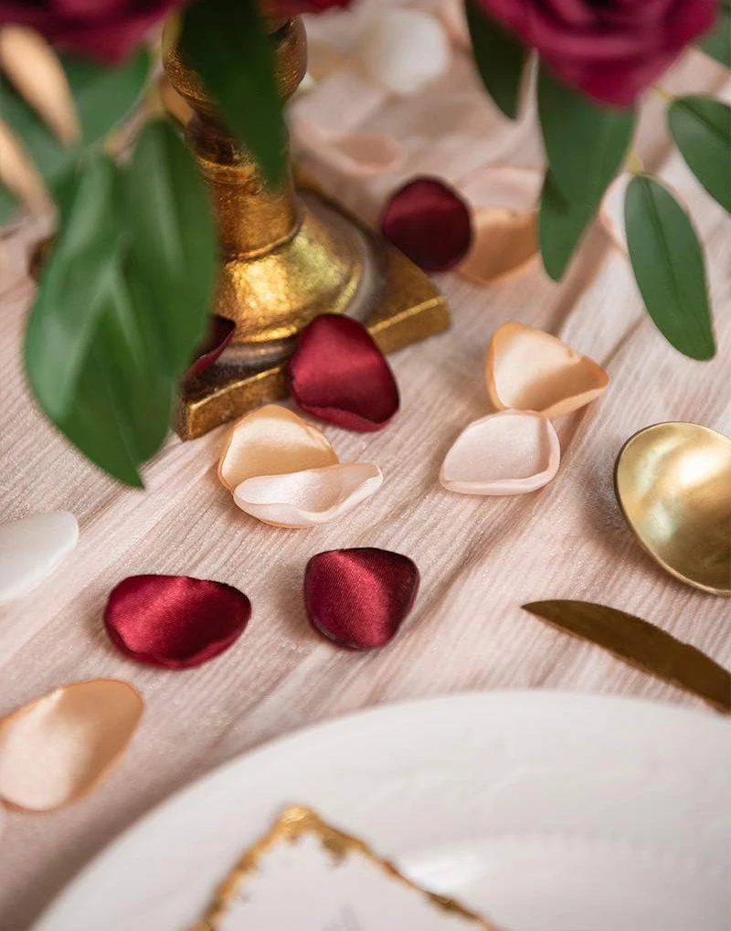 100pcs/bag Mixed Color Silk Satin Rose Petals for Wedding Marriage Table Decoration Vanlentine's Day Birthday Party Decor artificial rose petals