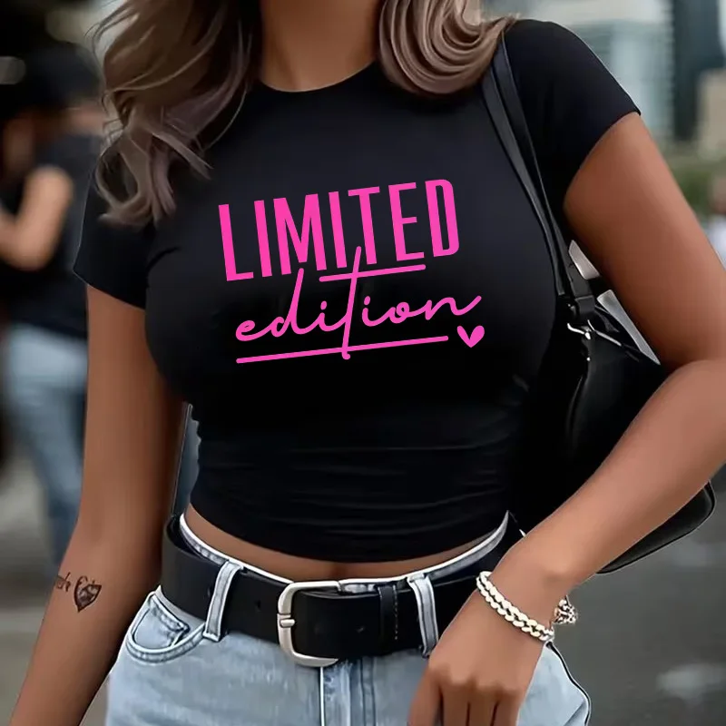 Women's Y2K Crop Tops with a Sexy Letter Print Women's vintage Cropped T Shirt 90s Graphic Tshirt Short Sleeve T-Shirt Clothes 1