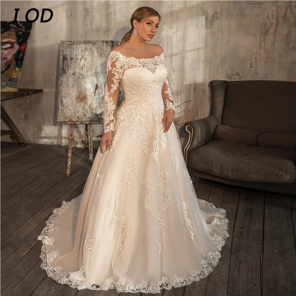 

Женское свадебное платье It's yiiya, белое кружевное платье с глубоким круглым вырезом и длинными рукавами на молнии сзади на лето 2019