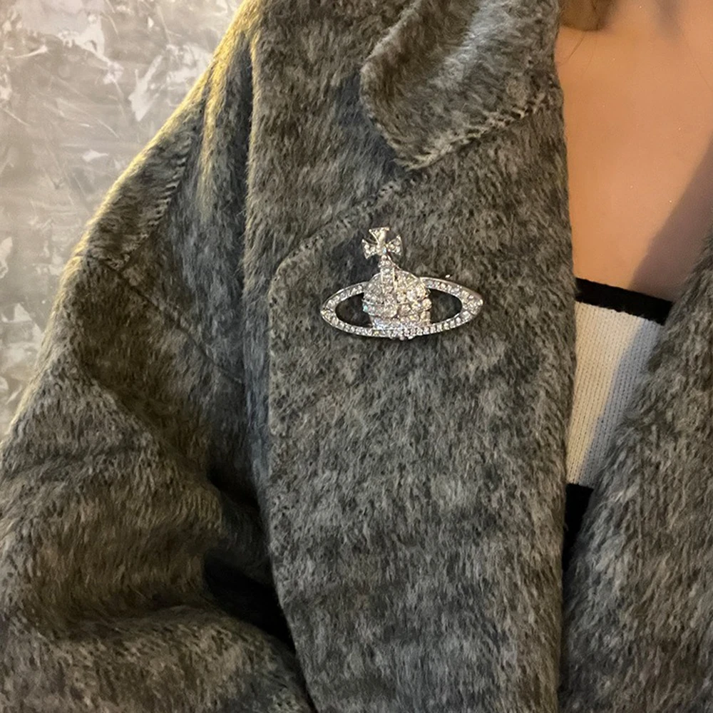 Luxury Brooch Cristal Gemstone Rhinestone Clothing Accessories Women Goth Shiny Trendy 2024 Original Stylish Metal Pins Jewelry